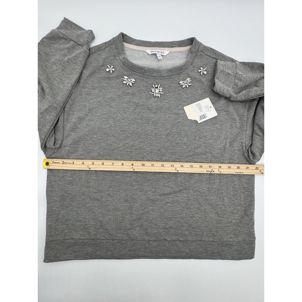 NEW Emily Daniels Rhinestone Accent Gray Crewneck‎ Sweatshirt Women's Sz L NWT - Picture 6 of 7